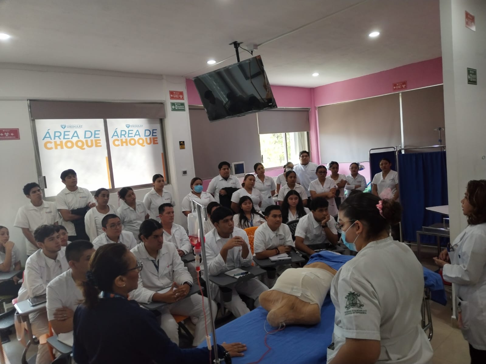 Taller de cuidados postquirúrgicos, UNIIMAT